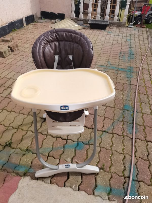 Chaise haute chicco (image 1)