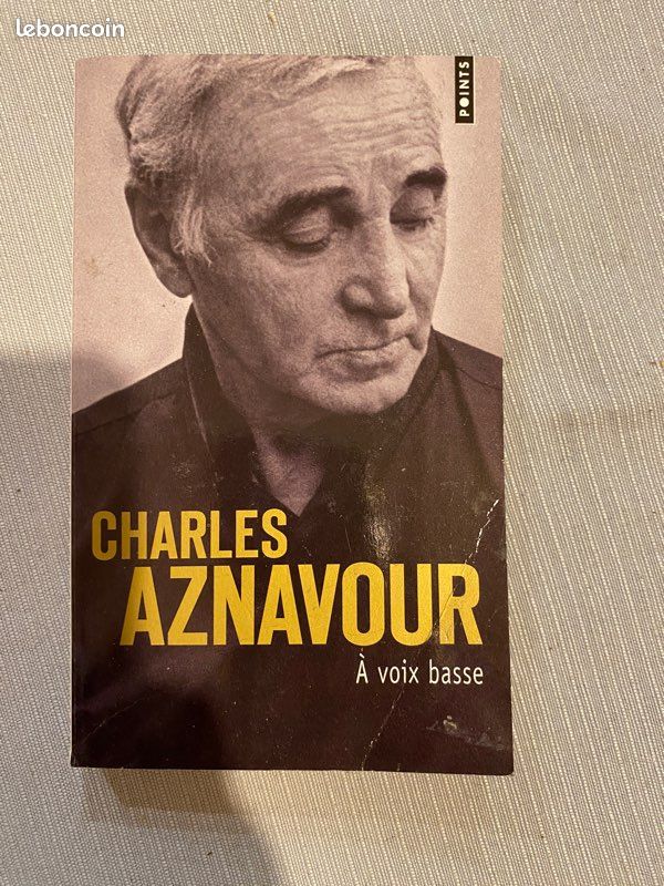 Charles Aznavour - À voix basse (image 1)