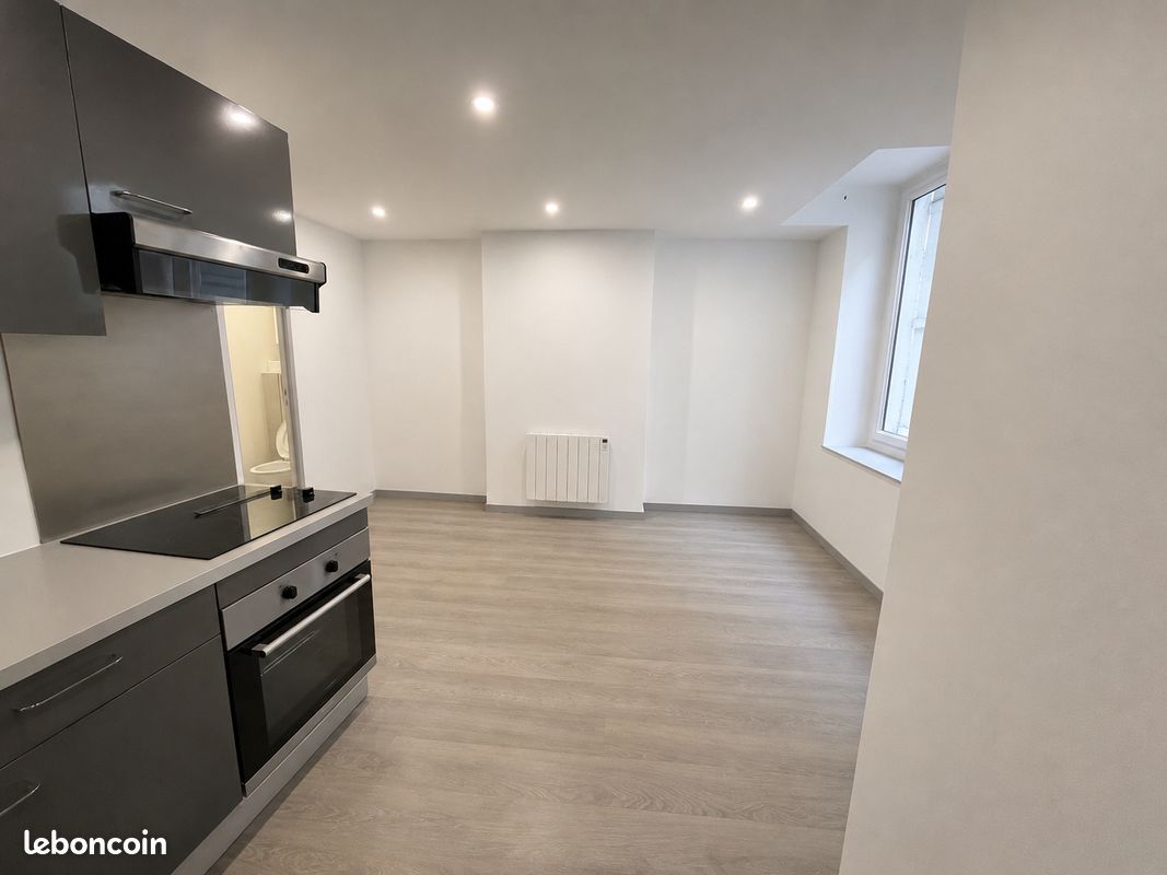 Appartement 2 pièces 28 m² · à Riom · 28,2 m² · 68 000 €