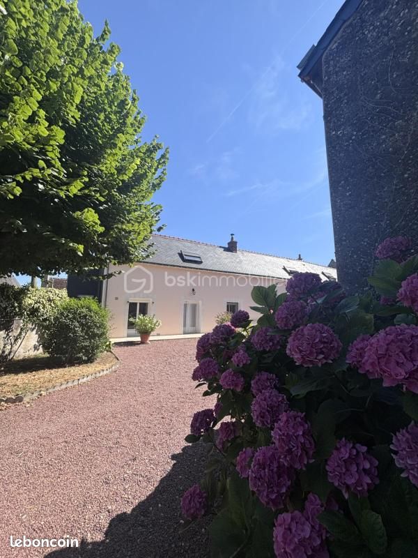 Maison 7 pièces 220 m² · à Esvres · 220 m² · 499 000 €
