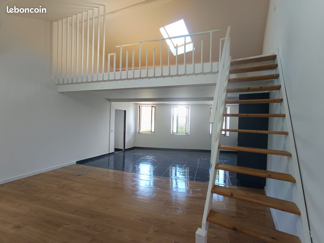 Maison 4 pièces 142 m² · à Gémil · 142 m² · 248 500 €