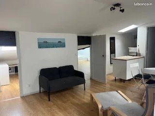 Studio 1 pièce 56 m²