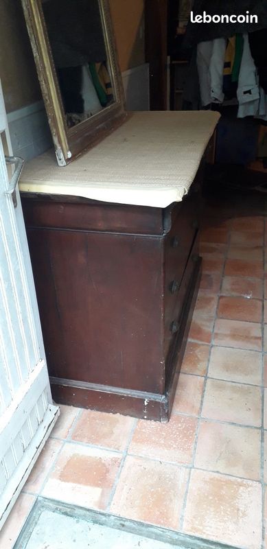 Commode ancienne, en loupe de bois foncé (image 3)