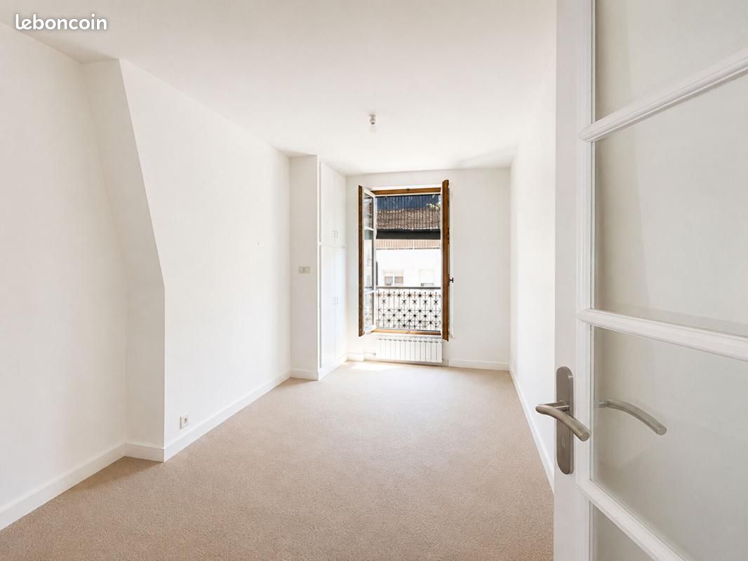 Appartement 1 pièce 23 m² · à Paris · 23 m² · 349 000 €