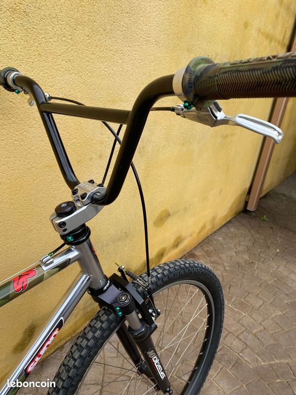 Kit déco SUNN VTT vintage Néo rétro REDBLACK Decals for vintage MTB Oldschool3 e Kit déco SUNN VTT vintage Néo rétro REDBLACK Decals for vintage MTB Oldschool3 e
