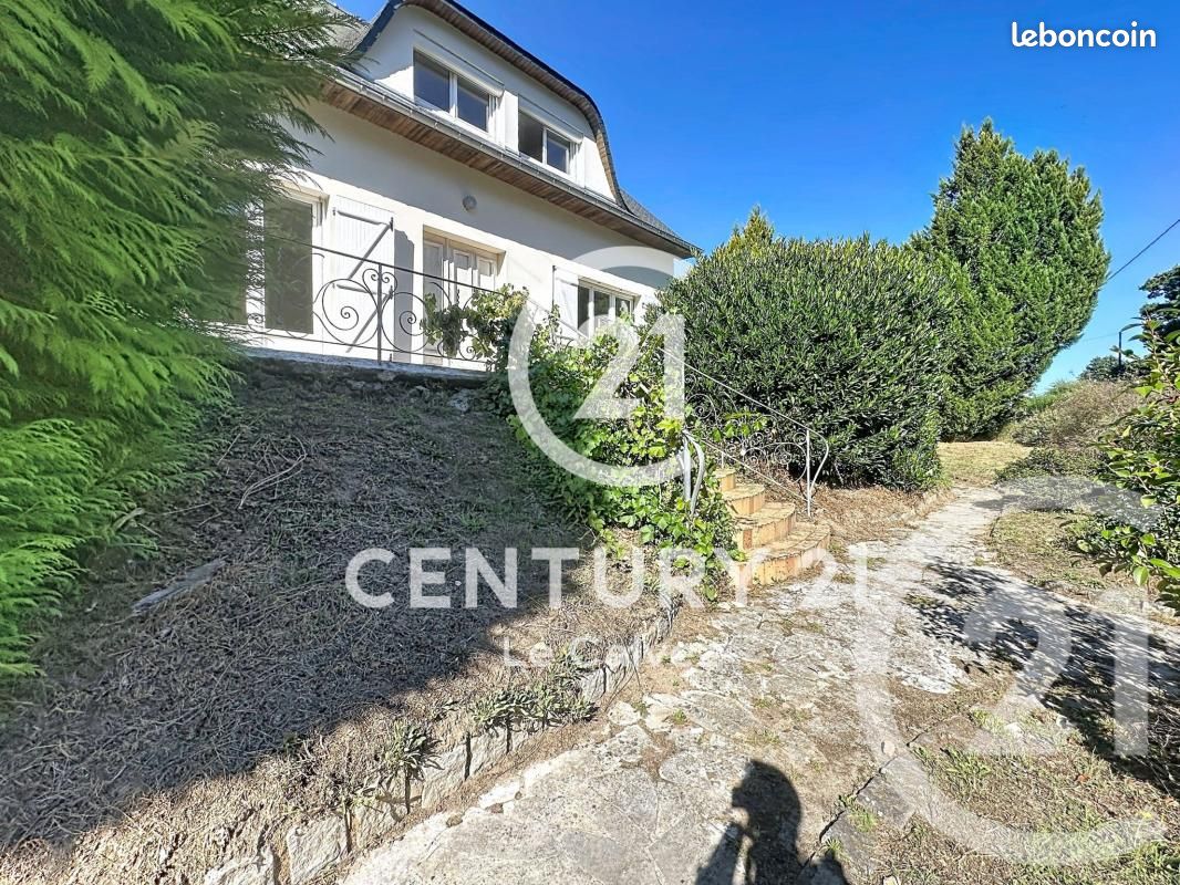 Maison 7 pièces 131 m² · à Saint-Agathon · 131 m² · 180 000 €
