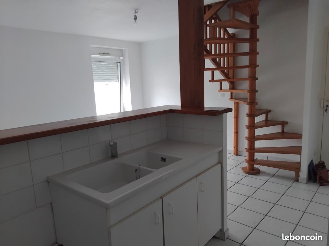 Appartement 2 pièces 42 m² · à Joze · 42 m² · 498 €/mois