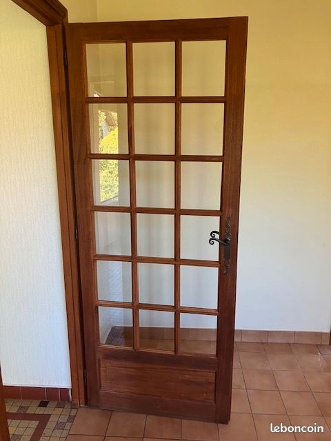 Portes (image 2)