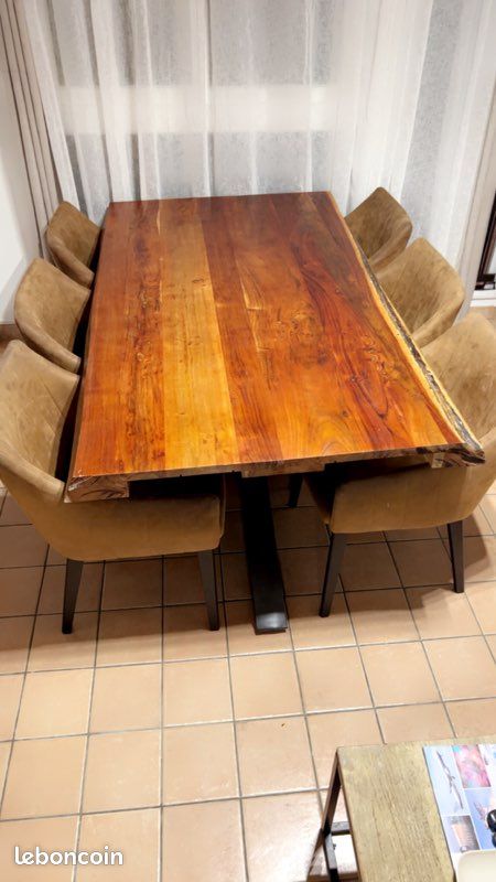 Table Melbourne Pier Import + 6 chaises microfibre douce taupe – Bois d’acacia massif (image 3)