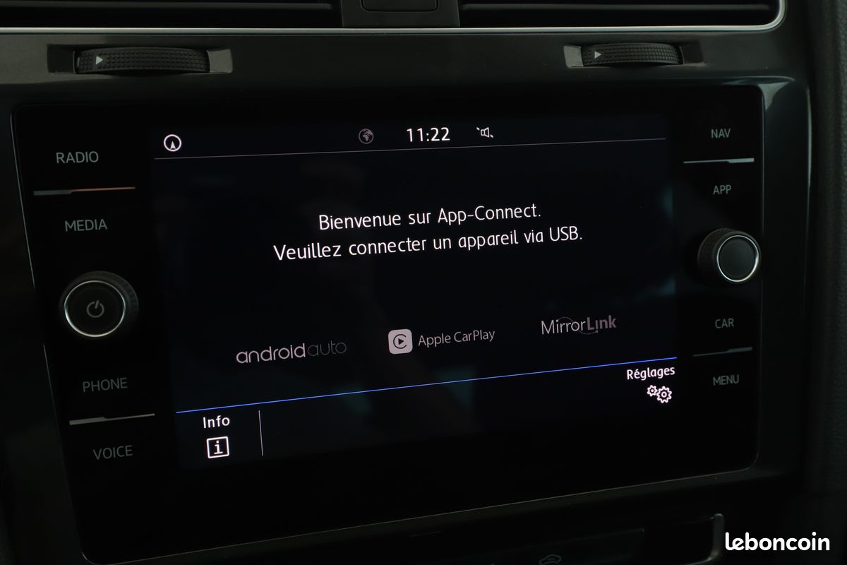 Volkswagen Golf VII 1.0 TSI BlueMotion Tech Confortline Business DSG7 5P 115 ch (image 19)