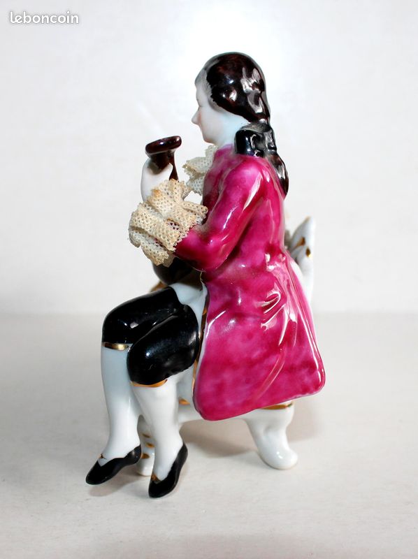 Figurine De Porcelaine Mopec Y573 – Couple En Fusion, Décoration Élégante Pour Gâteau Ou Intérieur