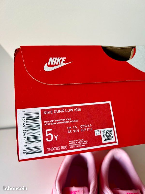 Nike Dunk low triple pink rose 37.5 (image 6)