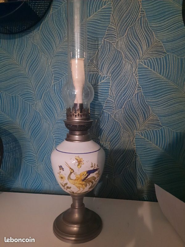 Lampe a pétrole (image 1)