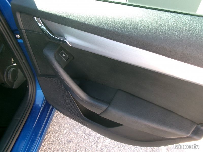Skoda OCTAVIA COMBI 1.6 TDI 116CH SCR BUSINESS DSG7 EURO6D-T (image 10)