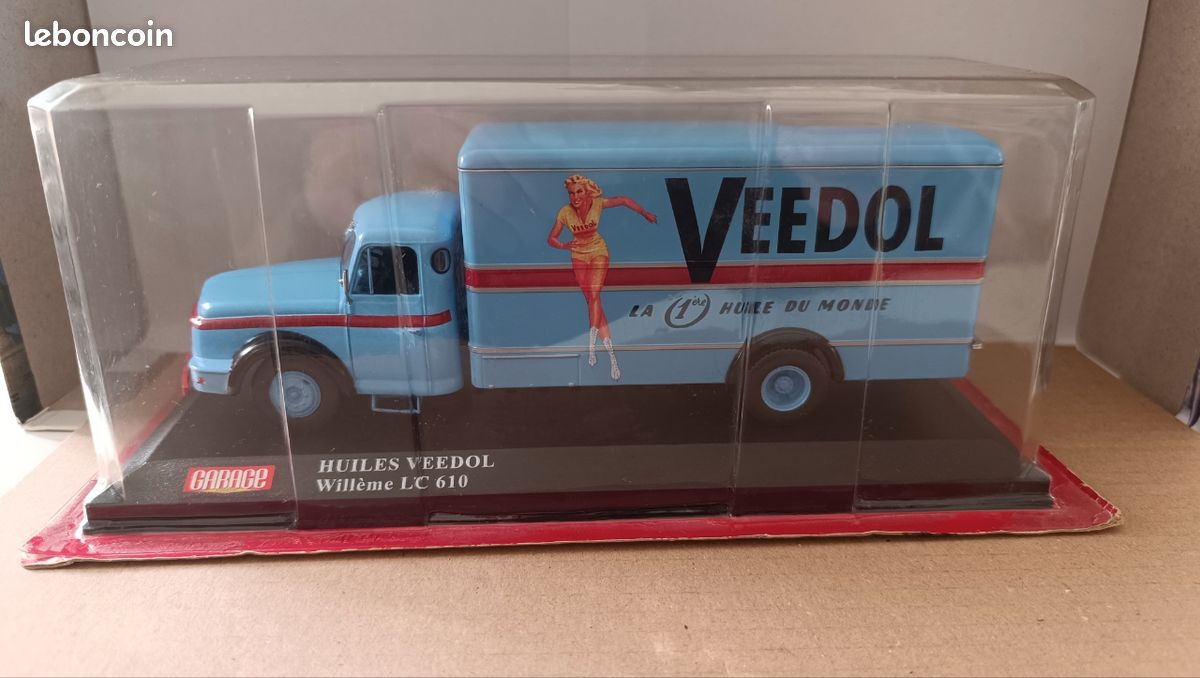 Willeme LD 610 camion citerne (1956) Vins Margnat - SNC
