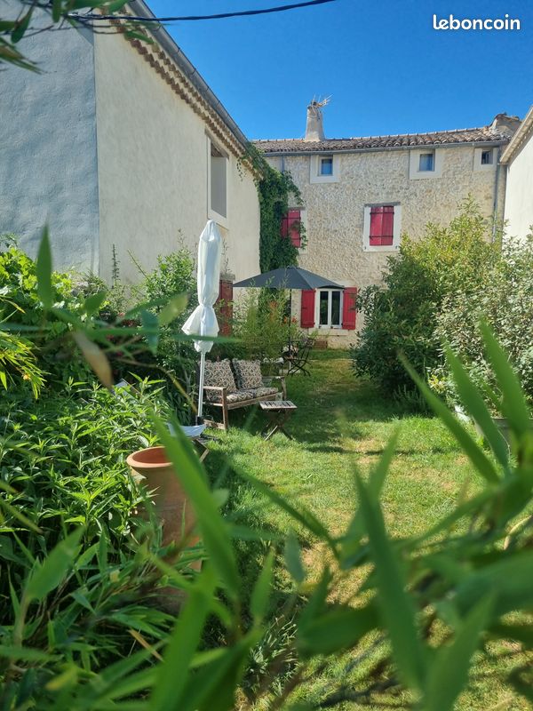 Maison 16 pièces 500 m² · à Sault · 500 m² · 1 164 000 €