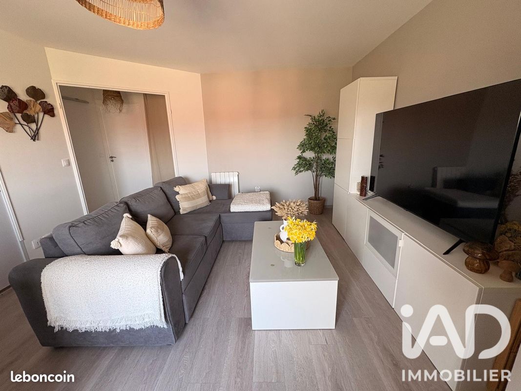 Appartement 2 pièces 48 m² · à Saint-Jean-de-Braye · 48 m² · 145 000 €