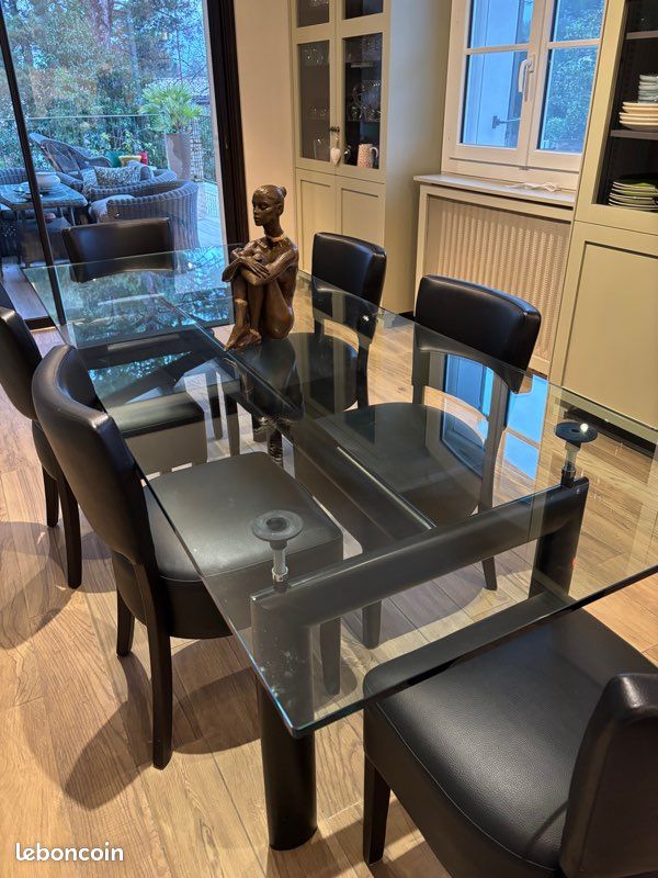 Table le corbusier (image 1)
