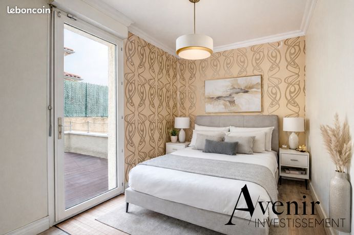Maison 7 pièces 221 m² — 9