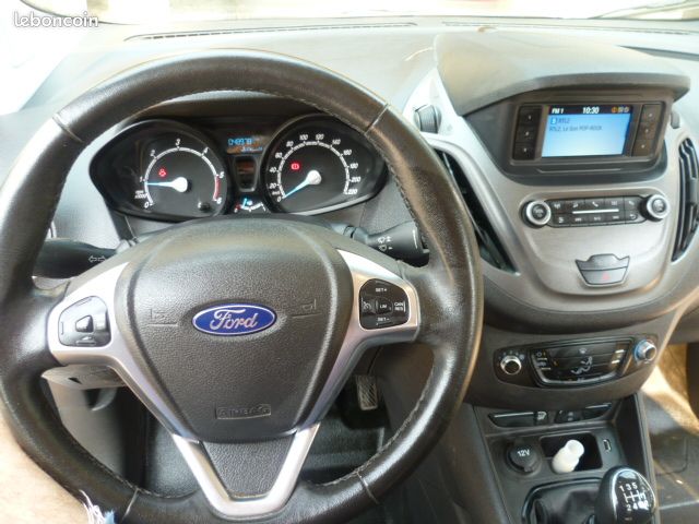 Ford transit courrier tdci 101ch trend 07/2020 49300km (image 5)