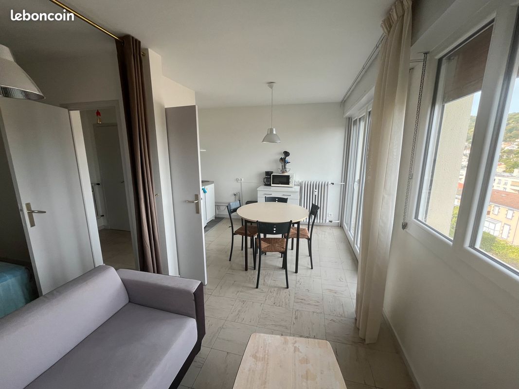 Appartement 1 pièce 33 m² · à Royat · 33,3 m² · 448 €/mois