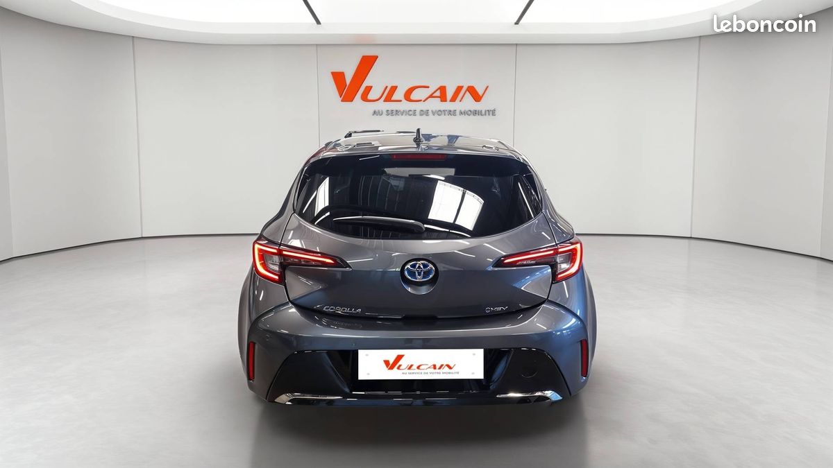 TOYOTA Corolla Hybride 140ch Design (image 4)