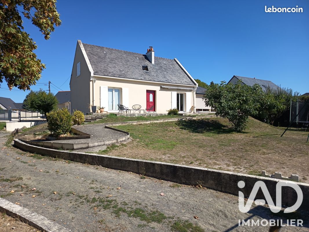 Maison 5 pièces 155 m² · à Chinon · 155 m² · 294 000 €