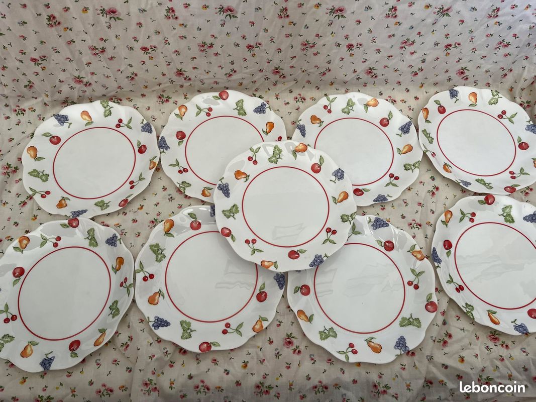 Lot De 11 Assiettes à Dessert Arcopal - Décor Fruits Du Verger - 19 Cm - Occasion