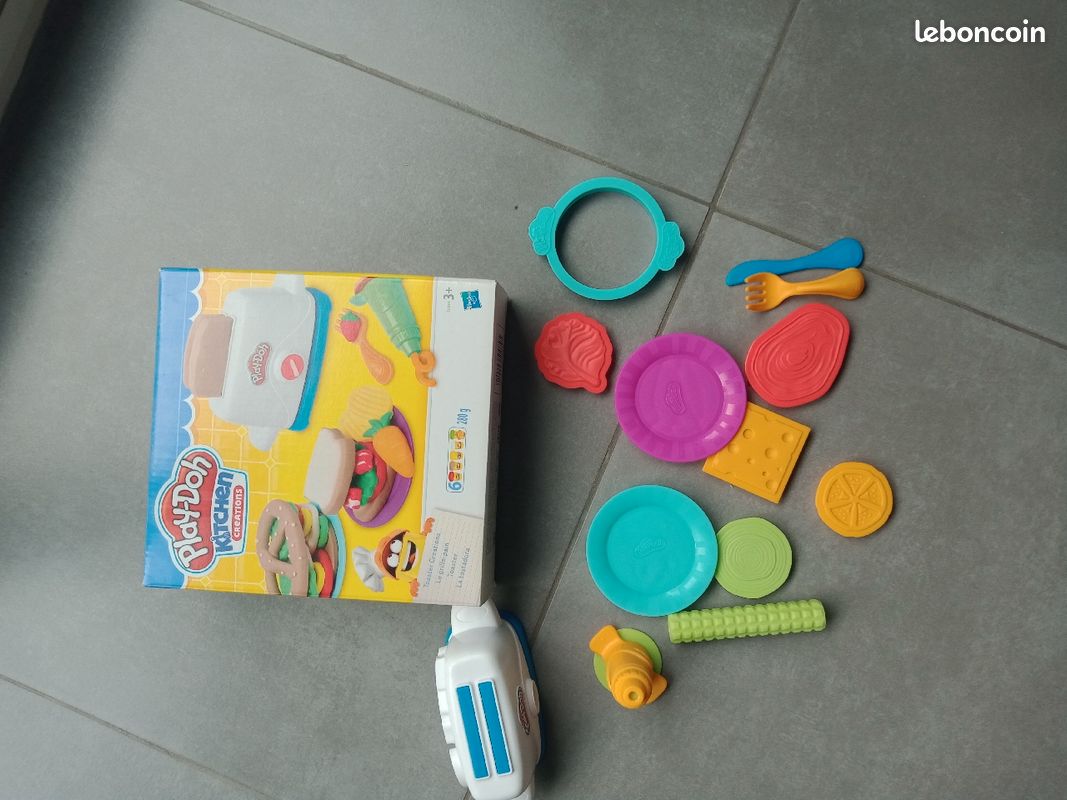 Play Doh kitchen grille pain (image 2)