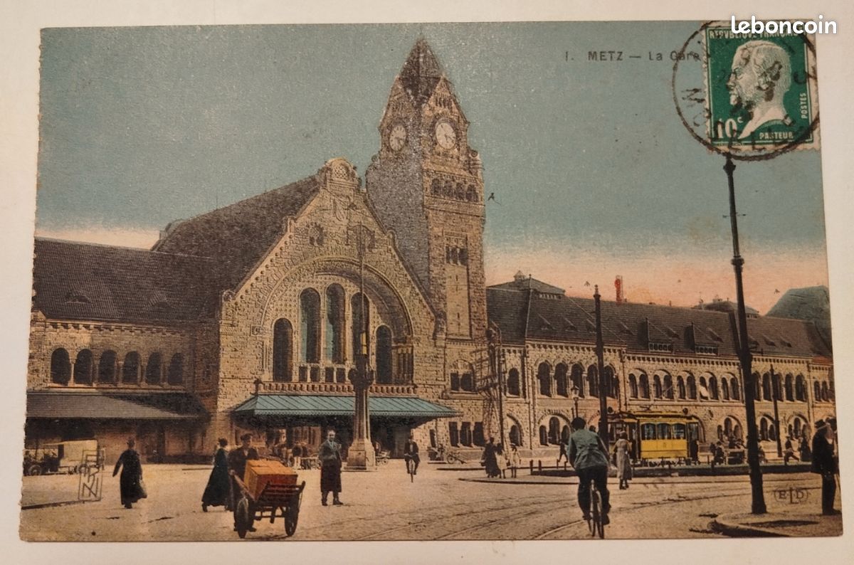 Carte Postale Ancienne - Metz - Place De La Gare - CPA