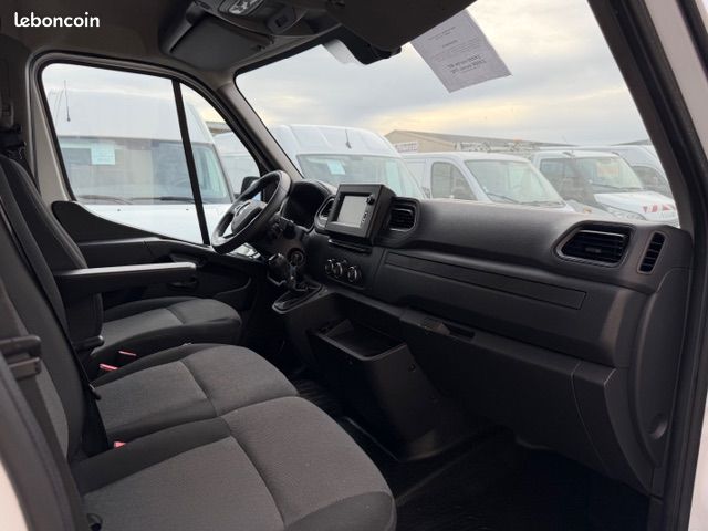 19490 HT - RENAULT Master L3H2 DCI 135 Grand Confort 2,3 L - 04/2022 - 67500 kms (image 6)
