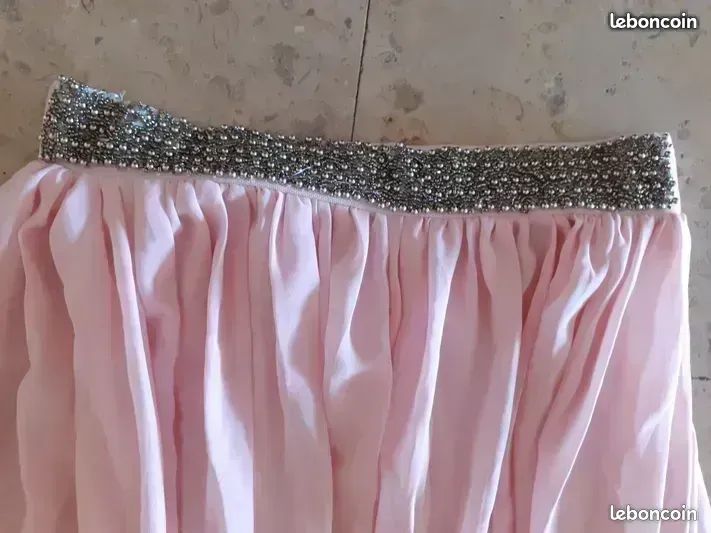 Jupe longue fluide rose pâle avec ceinture perlée - Taille 40/42 (image 4)