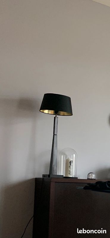 Lampe de table designer Sami Sader (image 1)