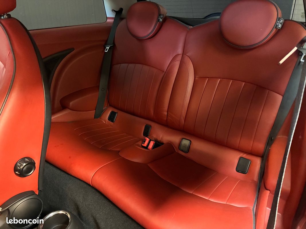 MINI MINI 1.6i - 170 Cooper S / INT CUIR ROUGE (image 9)