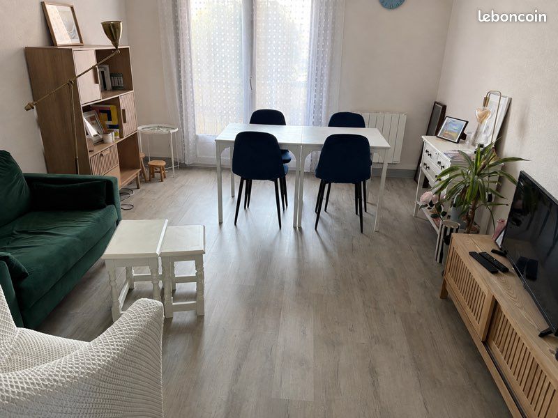 Appartement 3 pièces 53 m² · à Roanne · 53 m² · 450 €