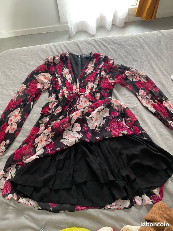 Robe the kooples noir rose Vêtements