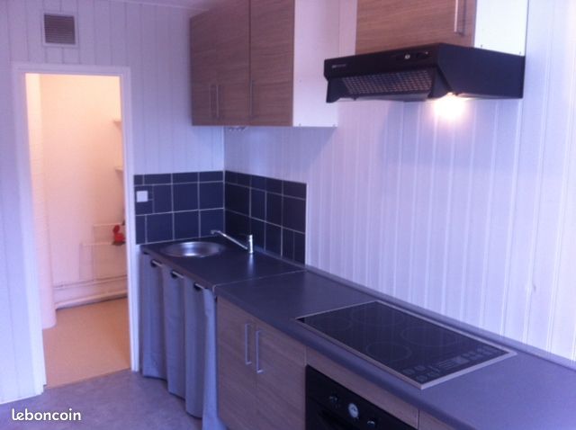 Appartement 1 pièce 32 m² · à Clermont-Ferrand · 32 m² · 400 €/mois