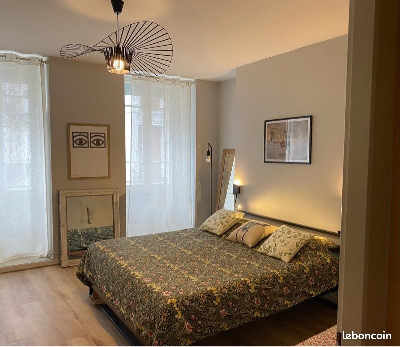 Appartement 5 pièces 150 m² · à Bagnères-de-Luchon · 150 m² · 360 000 €