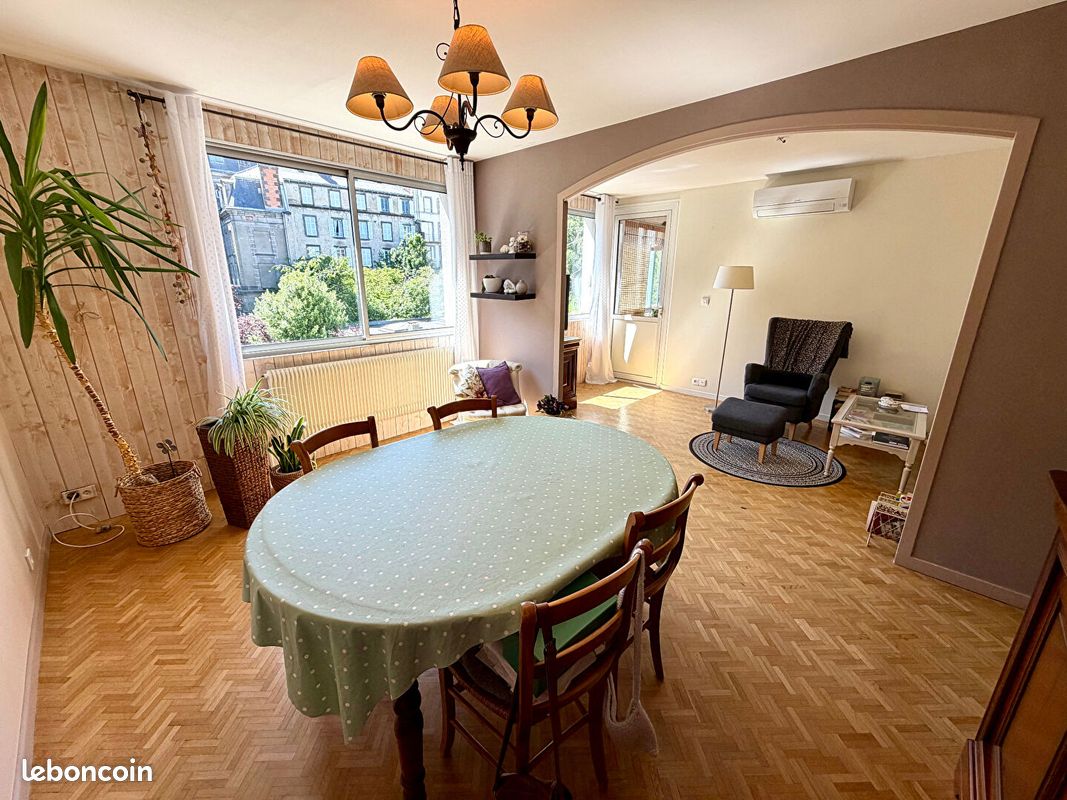 Appartement 4 pièces 93 m² · à Clermont-Ferrand · 93 m² · 228 000 €