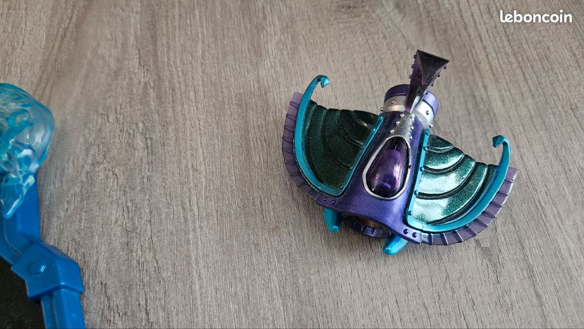 Portail Skylanders Superchargers + 3 Figurines - Pour Nintendo Wii U, Bon état