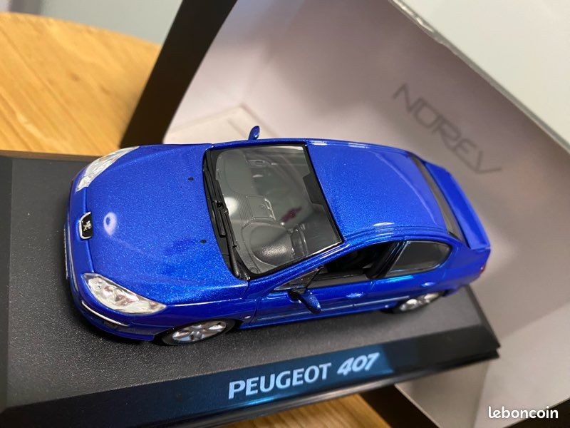 Voiture Miniature de Collection - NOREV 1/43 - RENAULT Symbioz