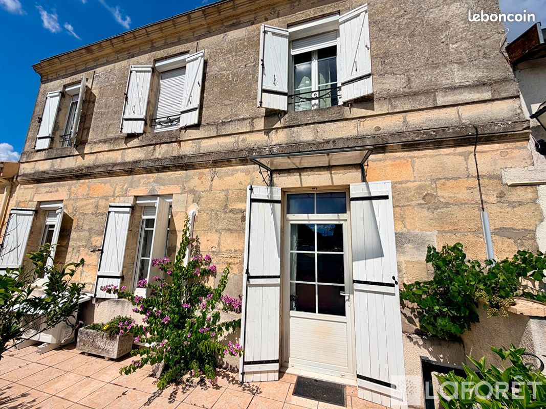 Maison 6 pièces 138 m² · à Sainte-Eulalie · 138 m² · 299 000 €
