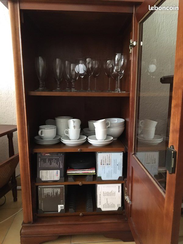 Meuble vitrine pour rangement CD et chaîne Hi-fi ou verres (image 2)