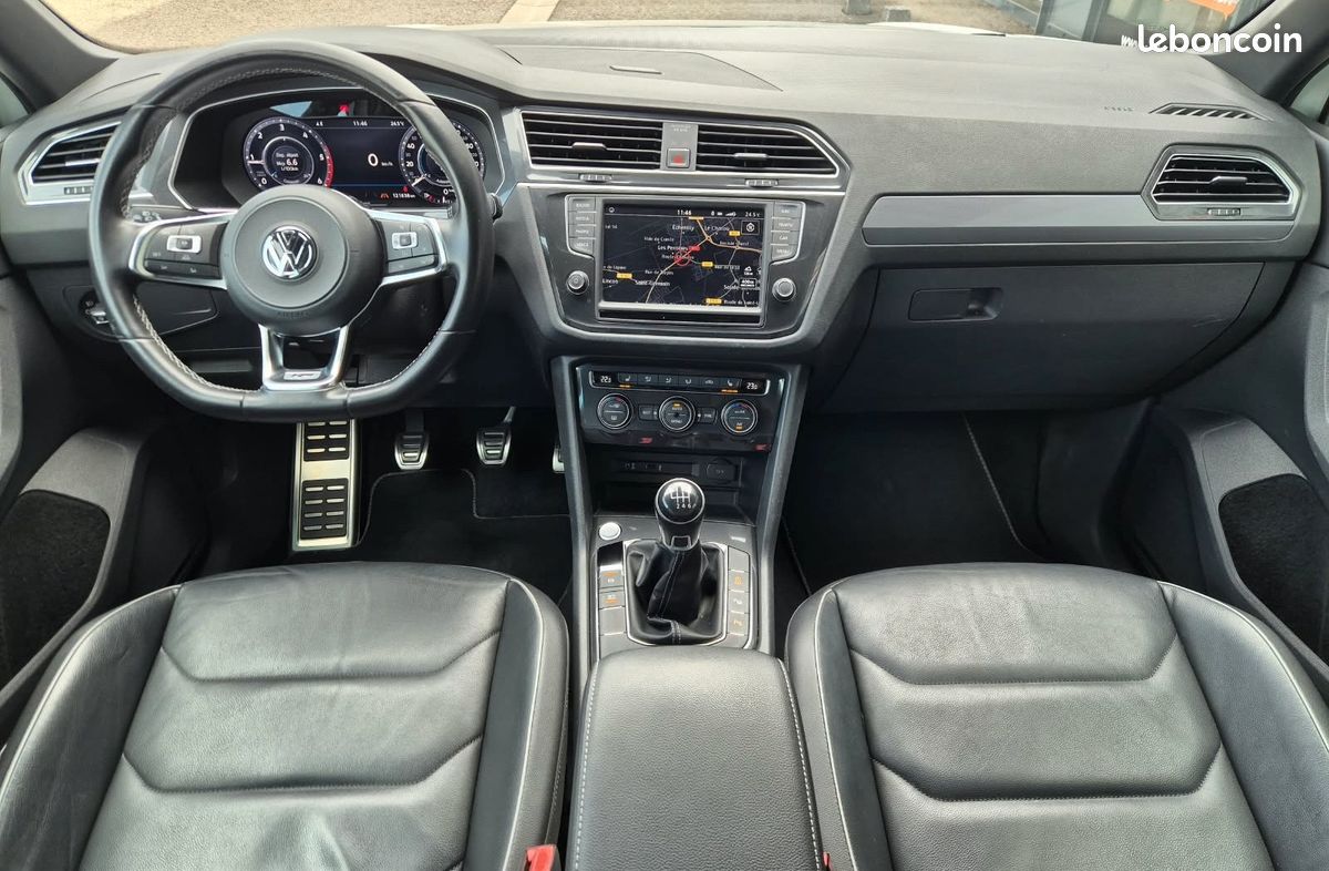 VOLKSWAGEN TIGUAN 2.0 TDI 150 CARAT - R-Line int/ext - Attelage électrique (image 3)