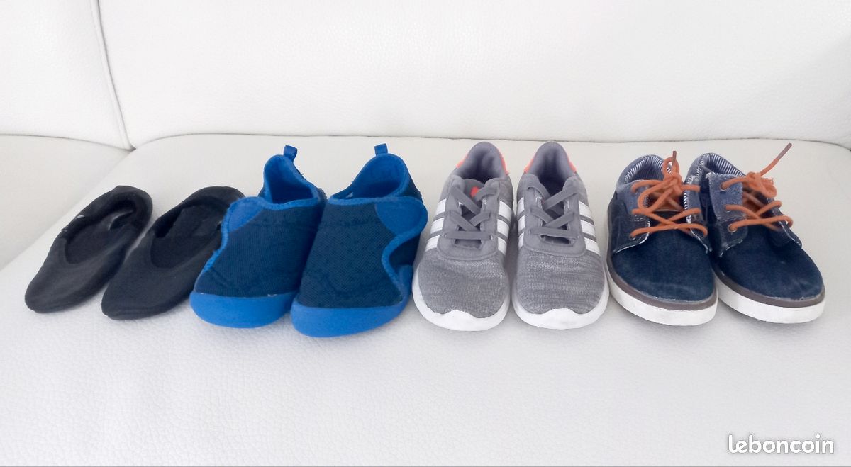 Lot de chaussures garçon taille 26 (image 8)