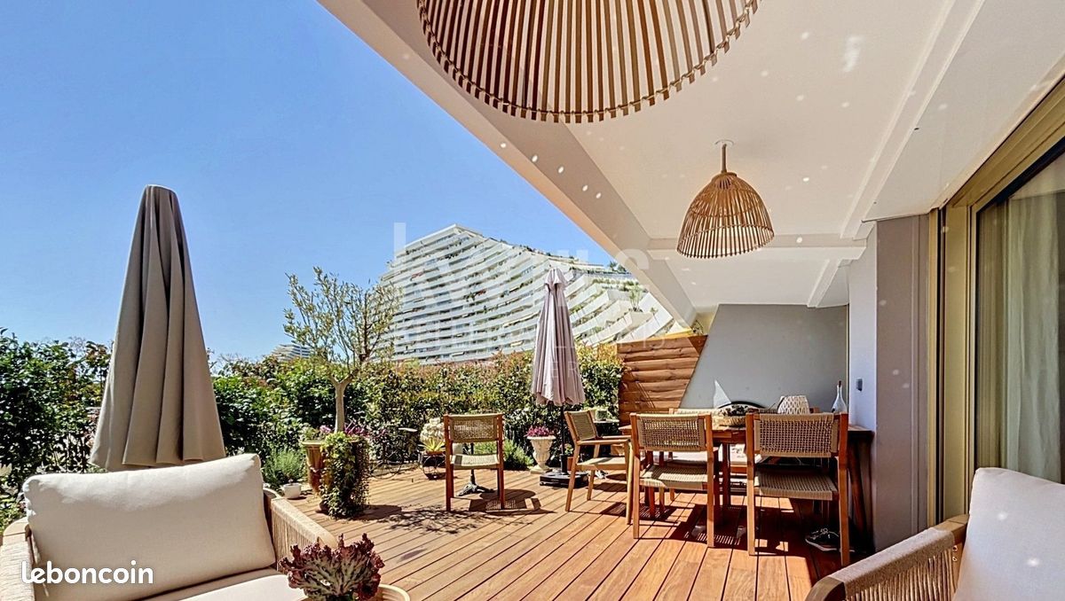 Appartement 3 pièces 67 m² · à Villeneuve-Loubet · 67 m² · 649 000 €