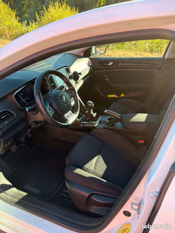 Mégane IV (image 3)