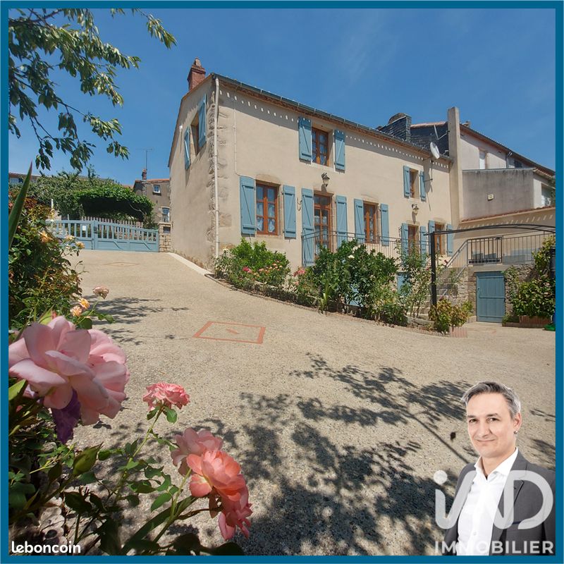 Maison 6 pièces 114 m² · à Mortagne-sur-Sèvre · 114 m² · 272 000 €