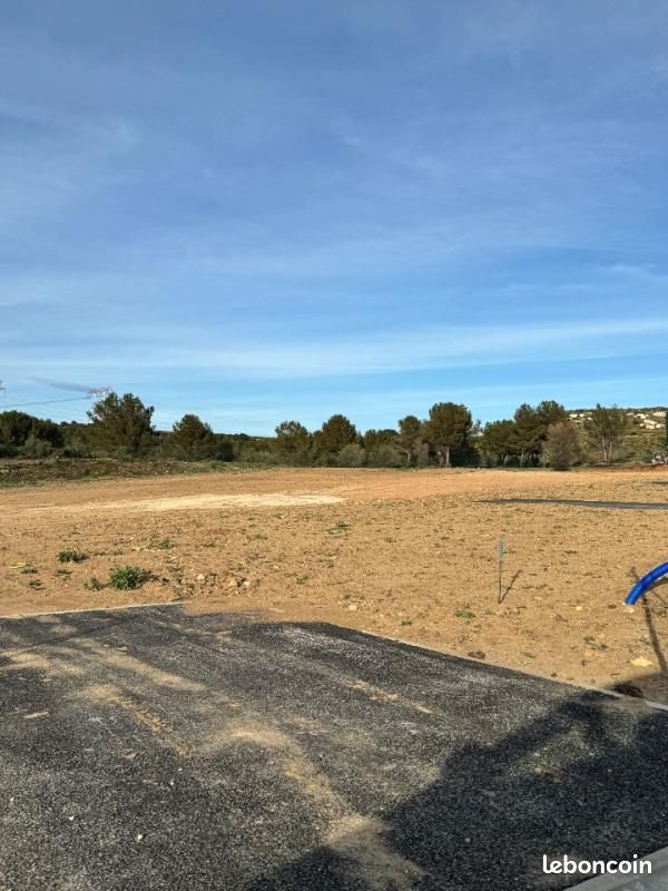 Terrain 732 m² · à Port-de-Bouc · 191 520 €