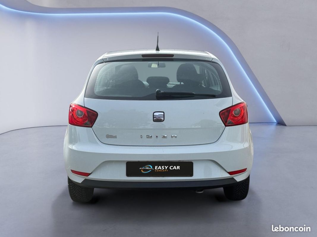 SEAT IBIZA IV 1.4i 16V 85 ch Référence PHASE 2 (image 4)